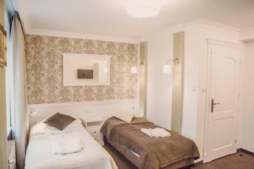 Hotel Dom Goscinny Bialy Dworek