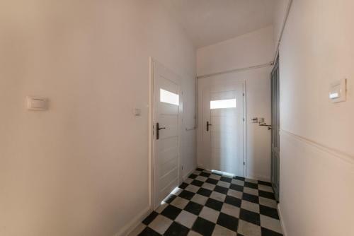 Slowgate Hostel