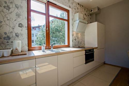 Deluxe Apartment With Balcony