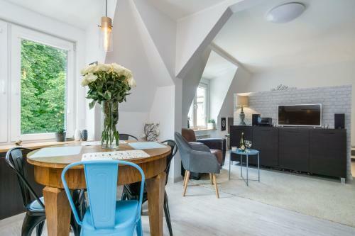 Elite Apartments City Center Cosy Attic