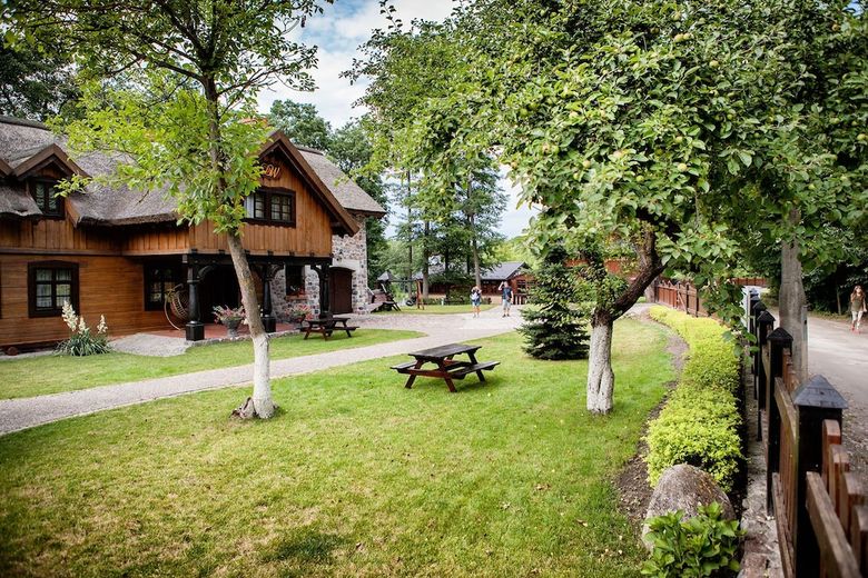 Hotel Dworek Wapionka