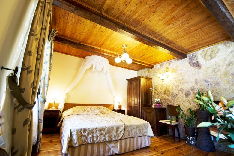 Hotel Dworek Wapionka