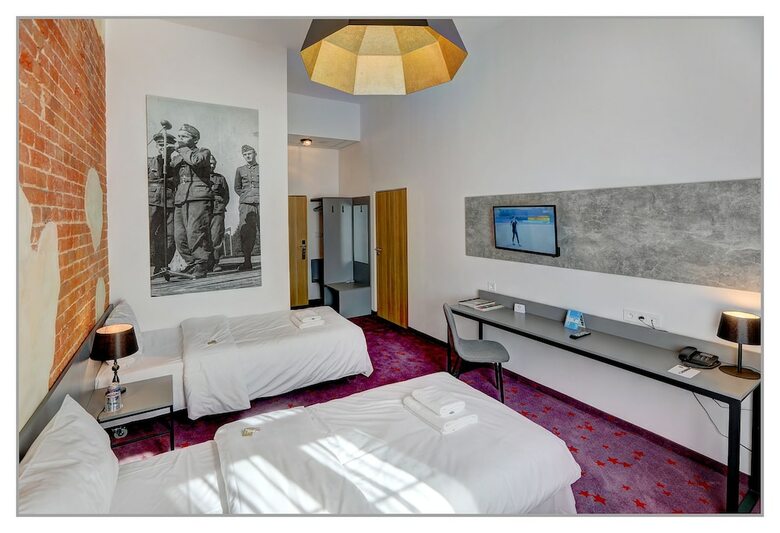 Koszary Arche Hotel