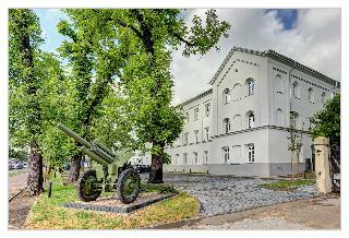 Koszary Arche Hotel