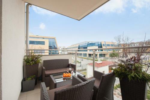 Apartamento Seaside With Sunny Terrace