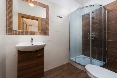 Hostal Dom Wypoczynkowy Arka