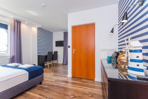 Hostal Miramar (adults Only)