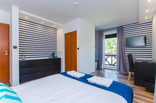 Hostal Miramar (adults Only)