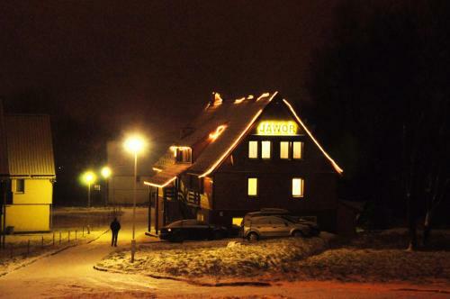 Hostal Dom Goscinny Jawor