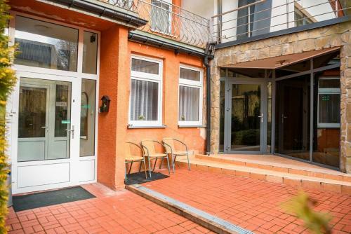 Hostal Willa Safona