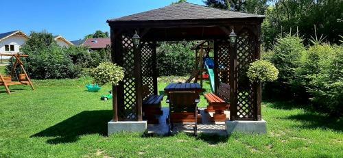 Hostal Zajazd Zamkowy - Schlo�gasthof