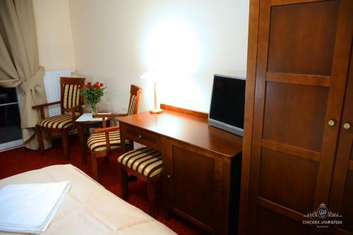 Hotel Dworek Jamne?ski