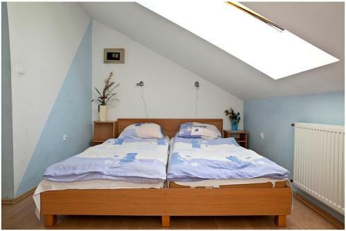 Bed & Breakfast Bar Bis