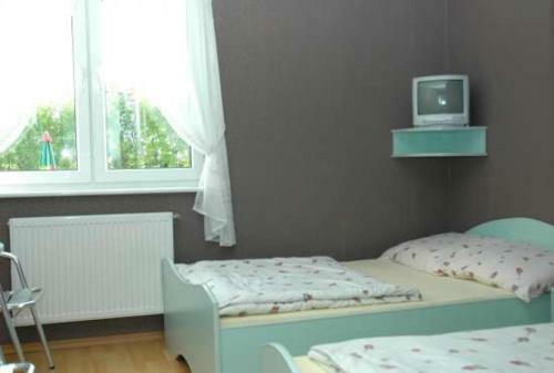 Hostal Brydar With Sauna, Swimming Pool And Jacuzzi