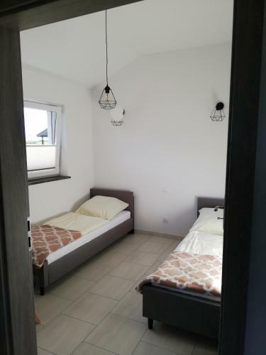 Hostal Brydar With Sauna, Swimming Pool And Jacuzzi