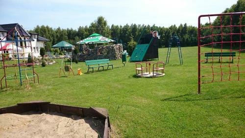 Hostal Brydar With Sauna, Swimming Pool And Jacuzzi