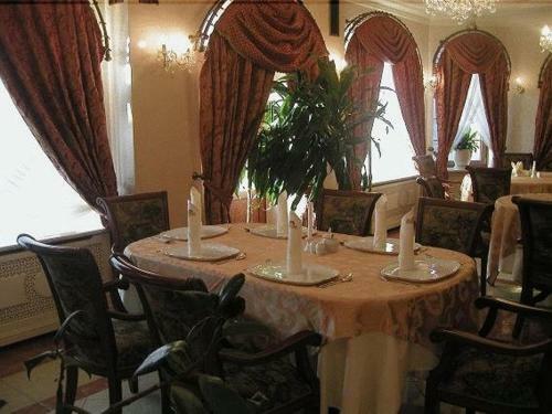 Hostal Hotel Restauracja Karkonosze