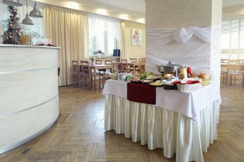 Hotel W?�kniarz