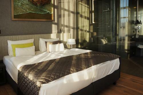 Fabryka We?ny Hotel & Spa