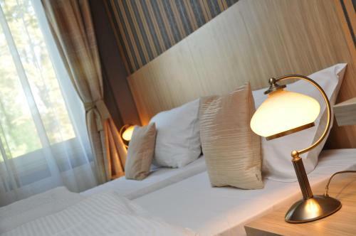 Hotel Aviator