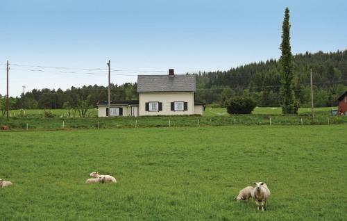 Holiday Home V�gstranda Hjelvik
