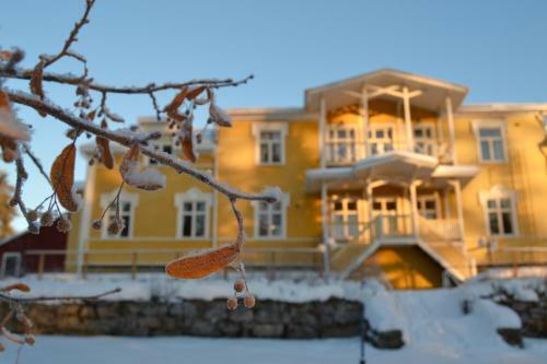 Karolineburg Manor House Hotel
