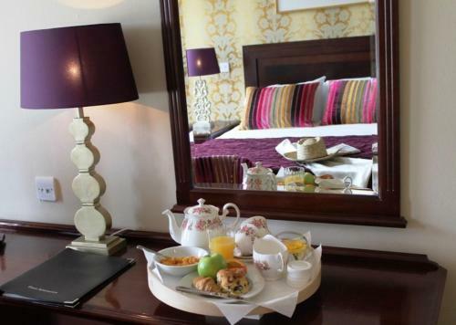 Summerhill House Hotel