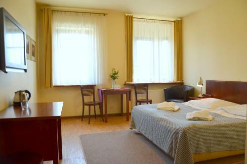 Hotel Jasny Dw�r