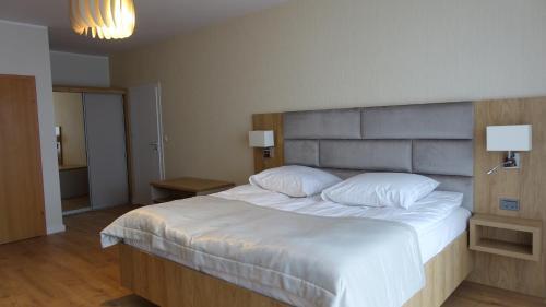 Hostal Apartamenty Faltom