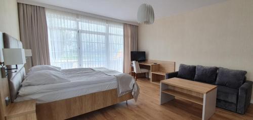 Hostal Apartamenty Faltom