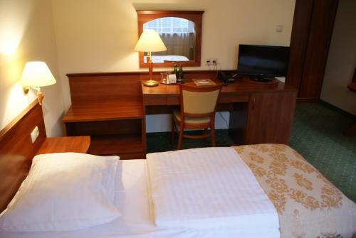 Hotel Go?ciniec Sucholeski