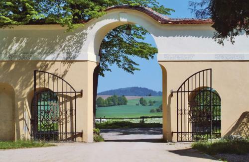 Hotel Zamek Na Skale