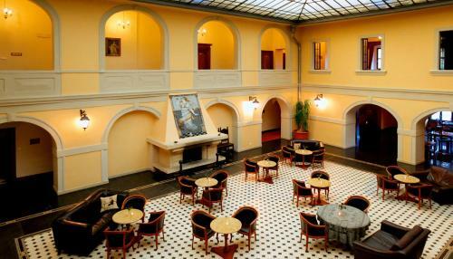 Hotel Zamek Na Skale