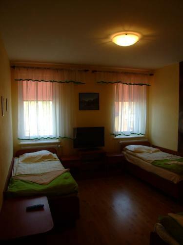 Hostal Pensjonat Per?a Wise?ka