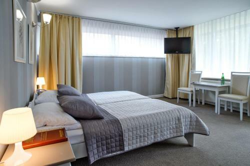 Hotel Nied?wiadek