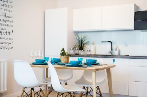 Equilibrium Apartments