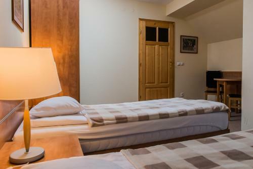 Bed & Breakfast Noclegi Mosorny Gro?