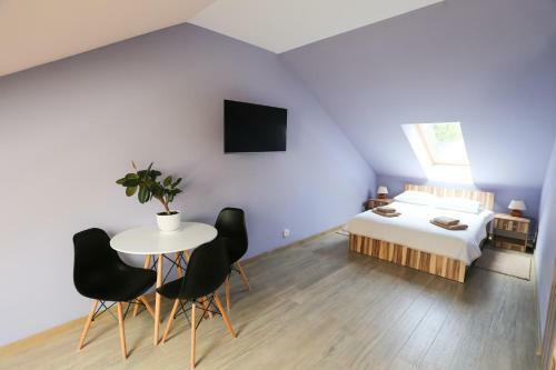 Hostal Abies Villa