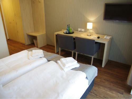 Hotel Uniej�w
