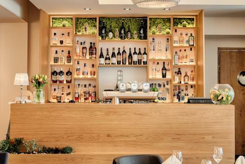 Hotel Uniej�w