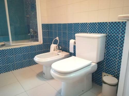 Bed & Breakfast Aloendro Blue Residence