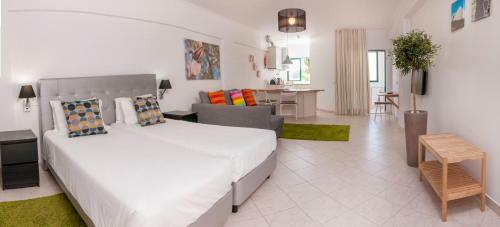 Hostal Estudios Salinas - Fuseta