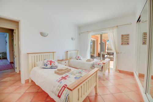 Ria Alvor Luxurious Golfview Villa