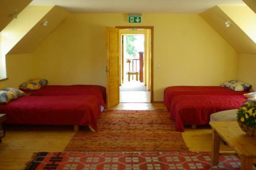 Hostal Vanasauna Guesthouse