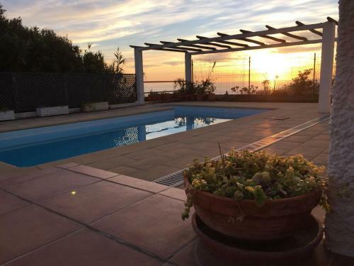 Villa Coxos, Com Piscina