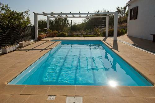 Villa Coxos, Com Piscina