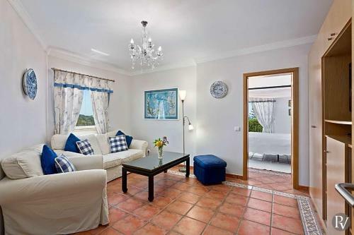 Valverde Villa Sleeps 21 Pool Air Con Wifi