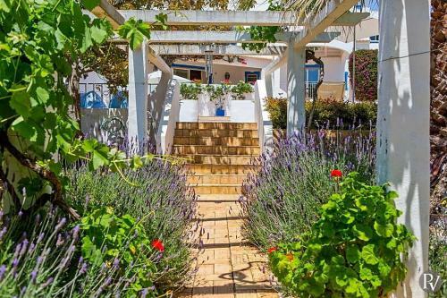 Valverde Villa Sleeps 21 Pool Air Con Wifi