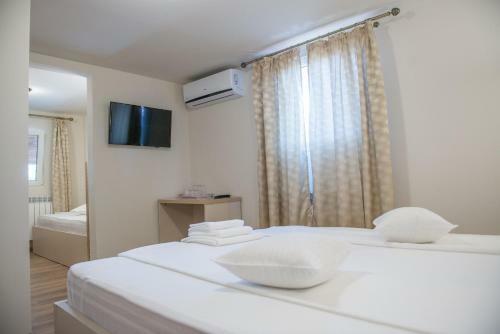 Hostal Pensiune Xe-mar