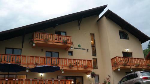 Hostal Casa Mon Reve